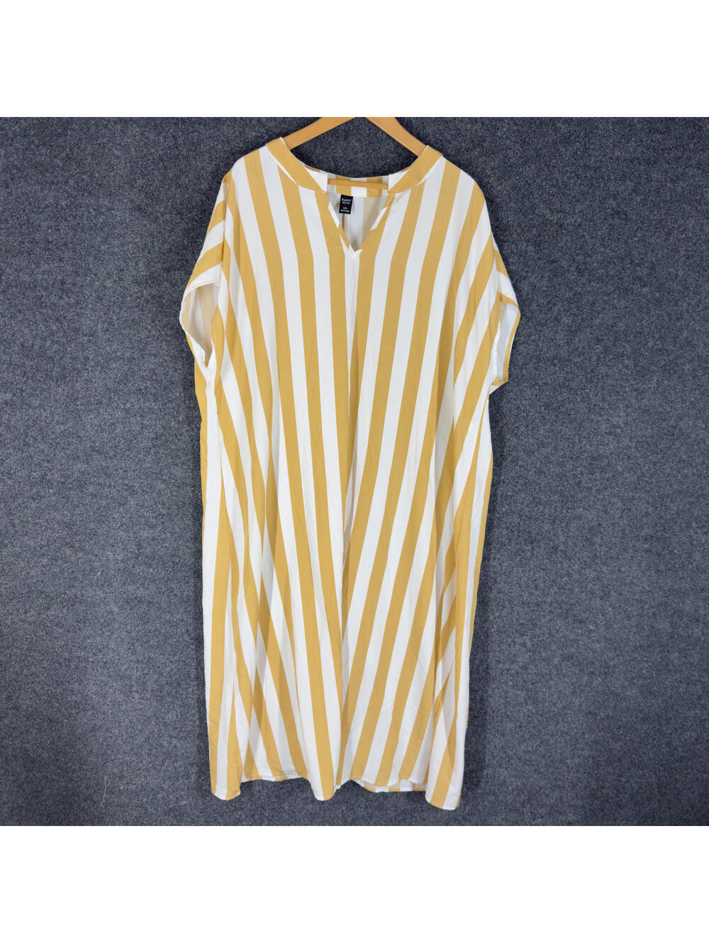 Emery Rose Dress Women 4XL White Striped Shift Midi V-Neck Short Sleeve Casual